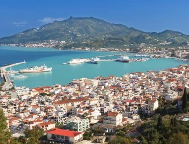 Ιστιοφόρο βυθίστηκε φλεγόμενο στη Ζάκυνθο